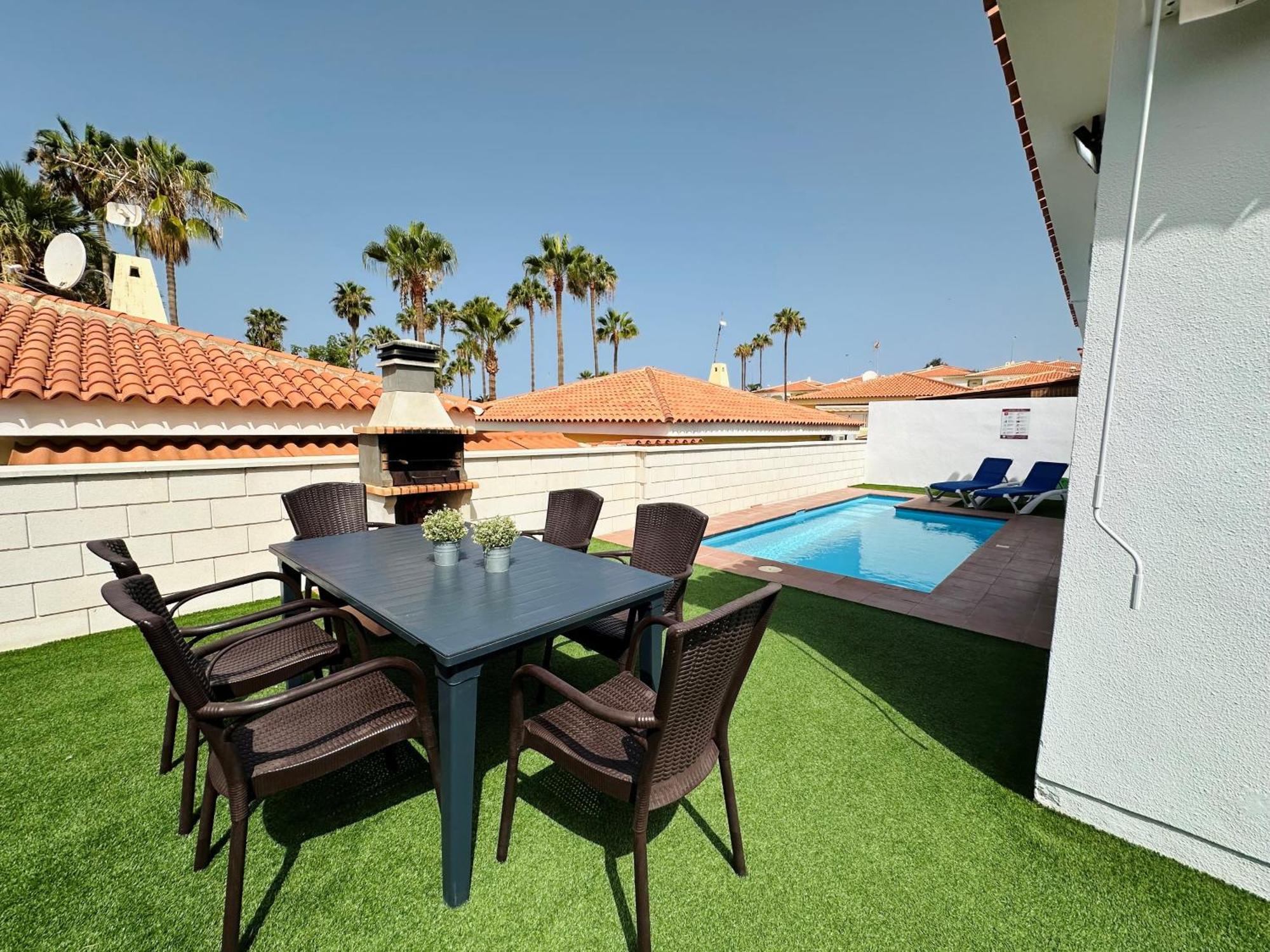 Villa 273 Con Piscina Privada Callao Salvaje